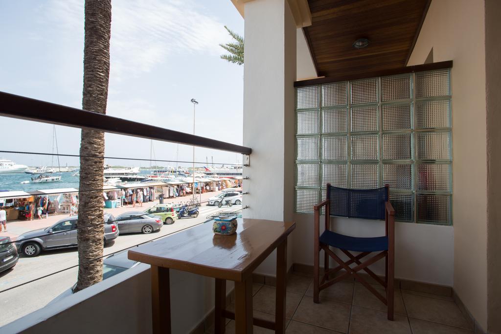 Hotel Bahia La Savina  Exterior photo