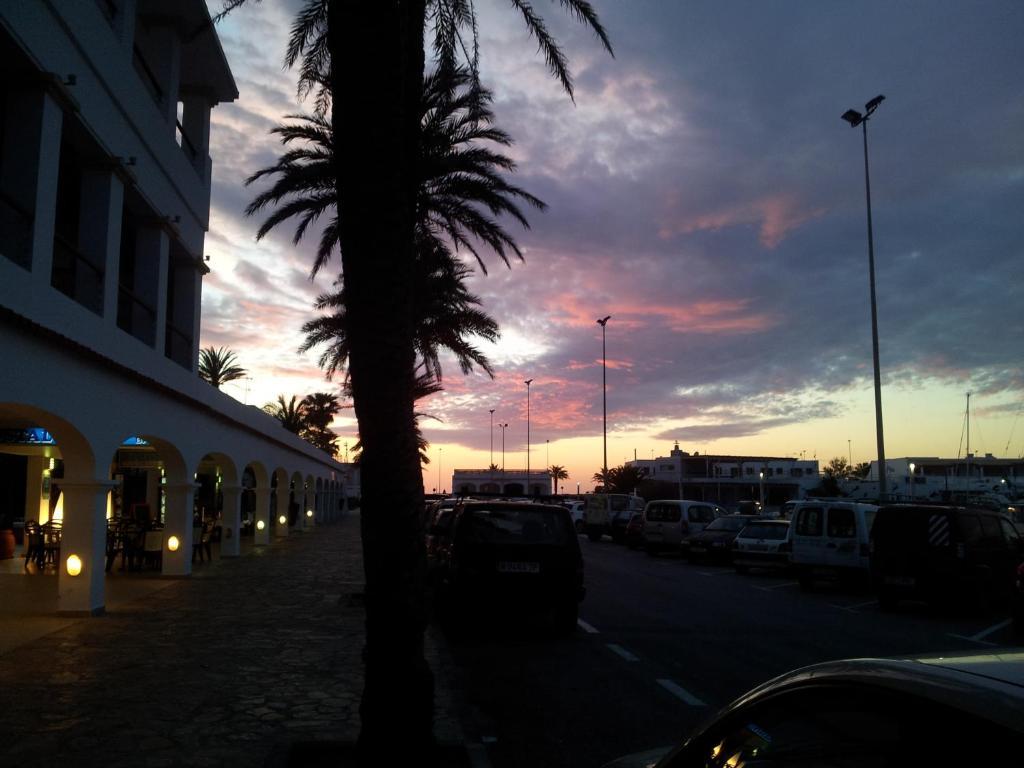 Hotel Bahia La Savina  Exterior photo